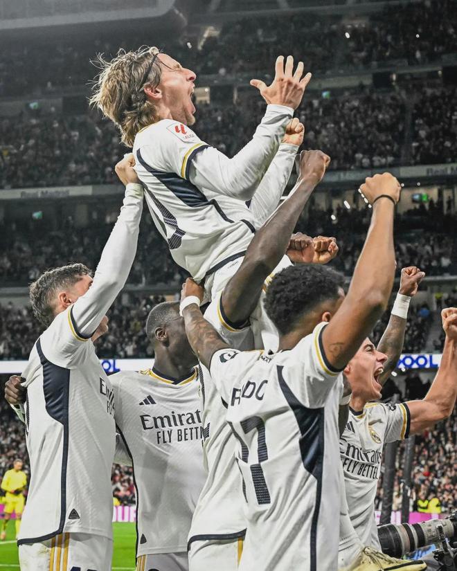 华体会网址-哥伦比亚完胜挪威，莫德里奇高光表现