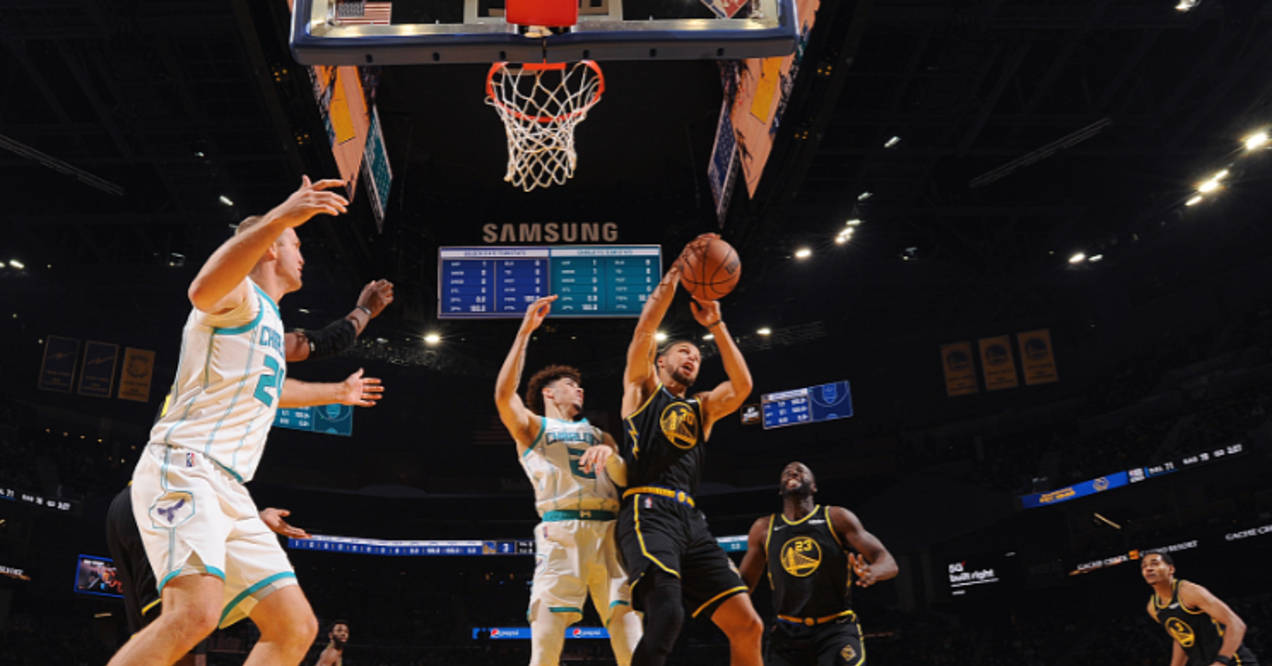 华体会-爵士力克火箭，拉文刷新纪录